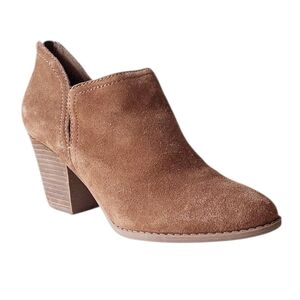 Fergie Carmin Western Inspired Brown Suede Ankle Boot 8.5